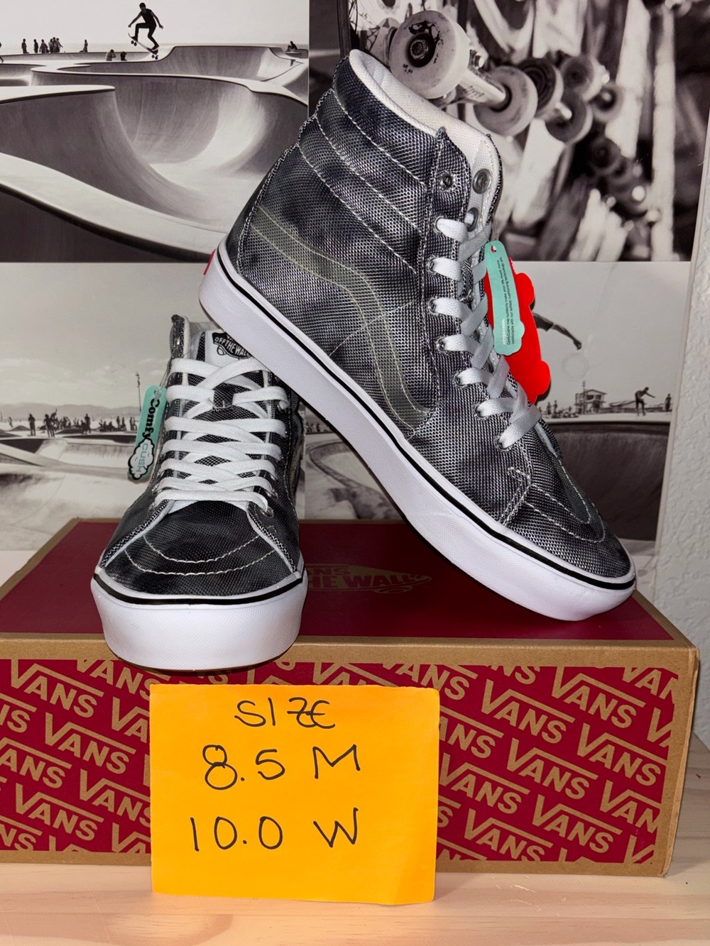Vans Comfycush Sk8-Hi sz 8.5 Men’s 10.0 Woman